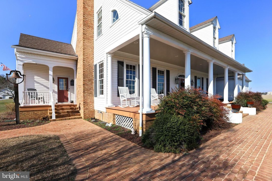 Magnificent Home And Gentlemans Farm In Denton, Virginia, United States