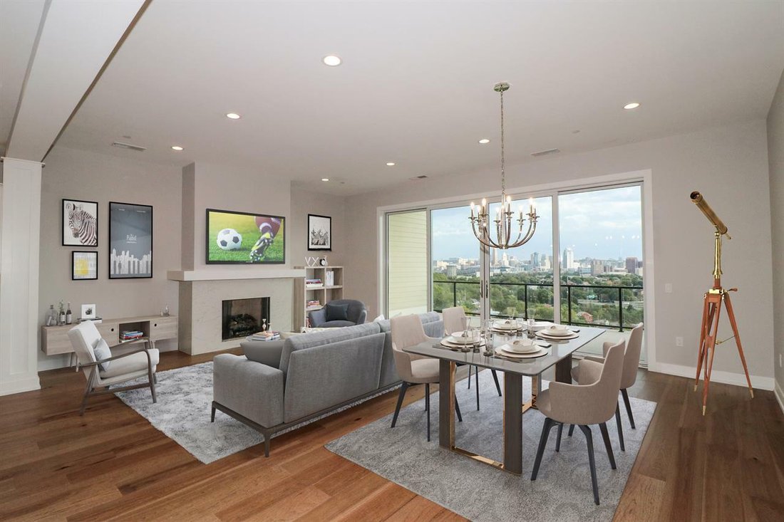 Luxury Living At Its Finest With A View In Covington, Kentucky, United States For Sale (11316258)