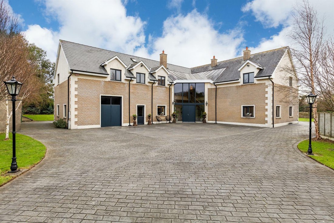 Blackwood Lodge In Malahide, County Dublin, Ireland For Sale (11177642)
