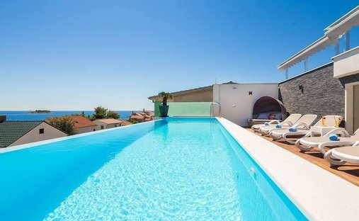 Villa in Rogoznica, Sibenik-Knin County, Croatia 1