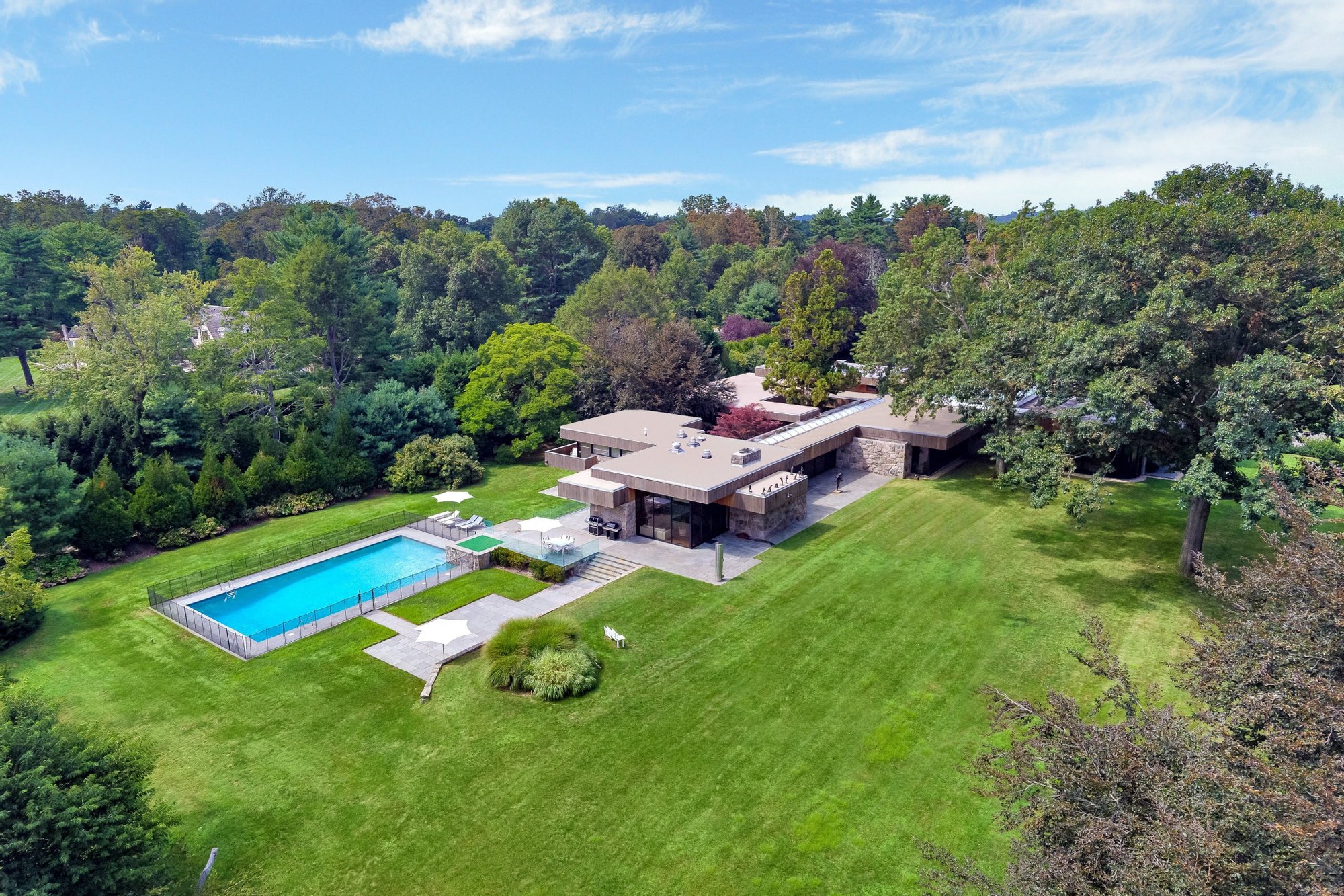 Maison D’art In Old Westbury, New York, United States For Sale (11359069)