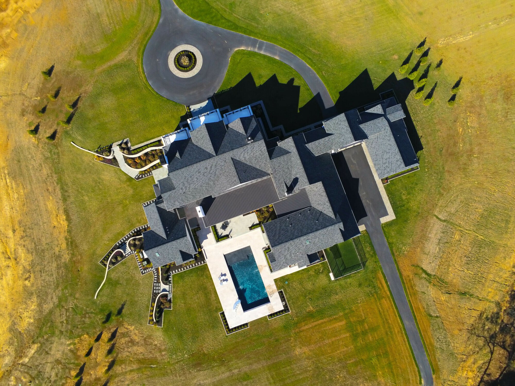 Black Diamond Estate Online Auction In Carmi, Illinois, United States