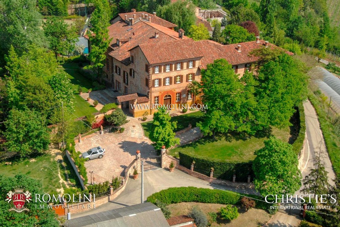 Piedmont Beautiful Castle For Sale Near Asti In Asti, Piedmont, Italy