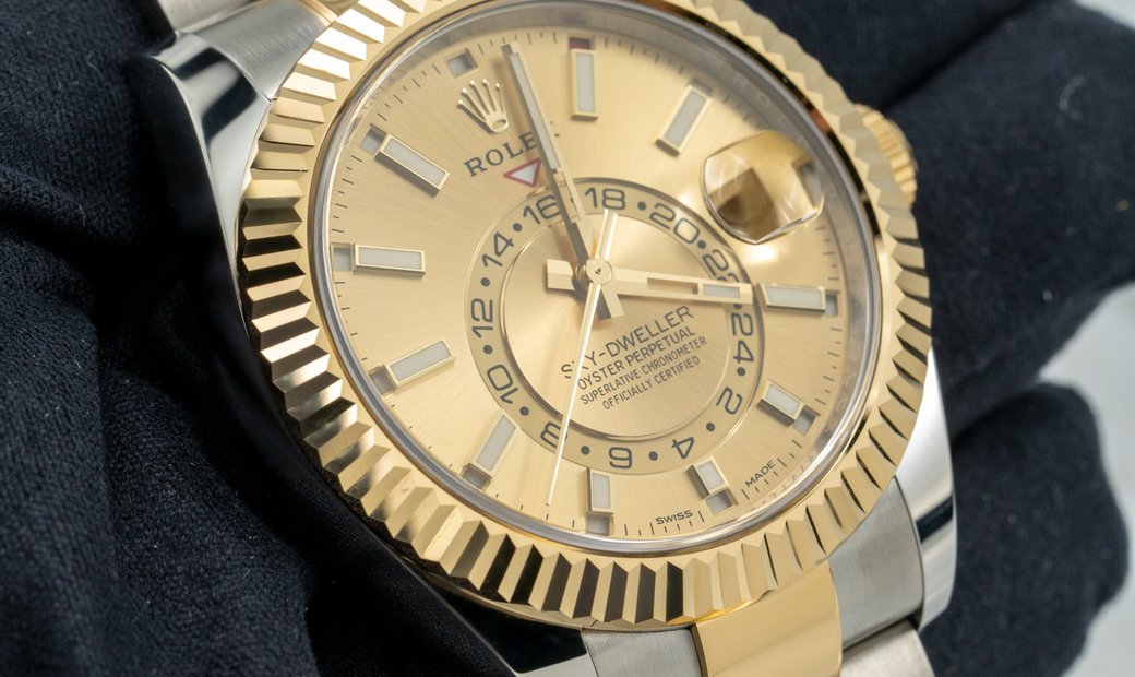 Rolex Sky-Dweller 326933-0001 Oystersteel and 18ct Yellow Gold Champagne Dial Oyster Bracelet