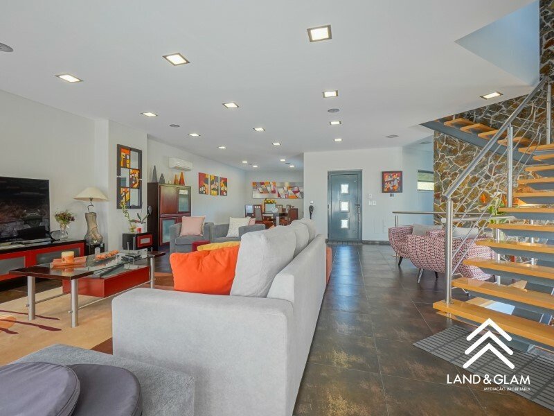 House 4 Bedrooms Sale Mafra In Mafra, Lisbon, Portugal For Sale (11369099)