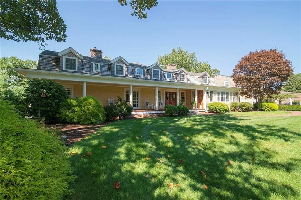 Waterfront Family Compound In South Kingstown, Rhode Island, United