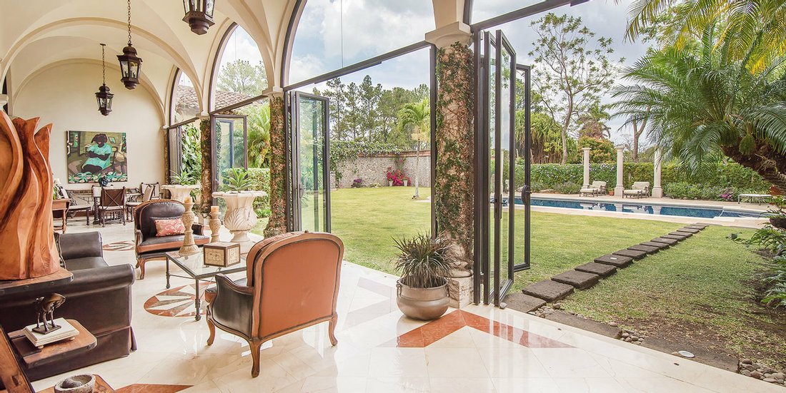 House in Santa Ana, San José Province, Costa Rica 1 - 11310036