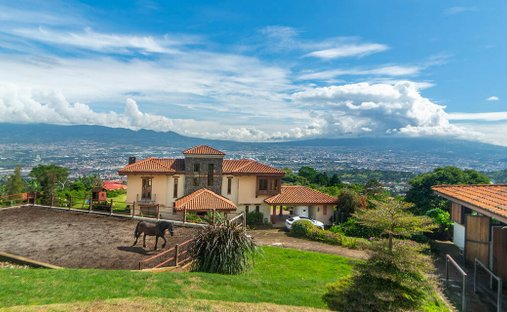 House in San Rafael de Escazú, San José Province, Costa Rica 1