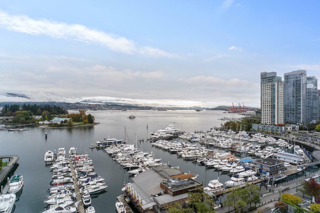 Condo in Vancouver, British Columbia, Canada 1 - 11309618