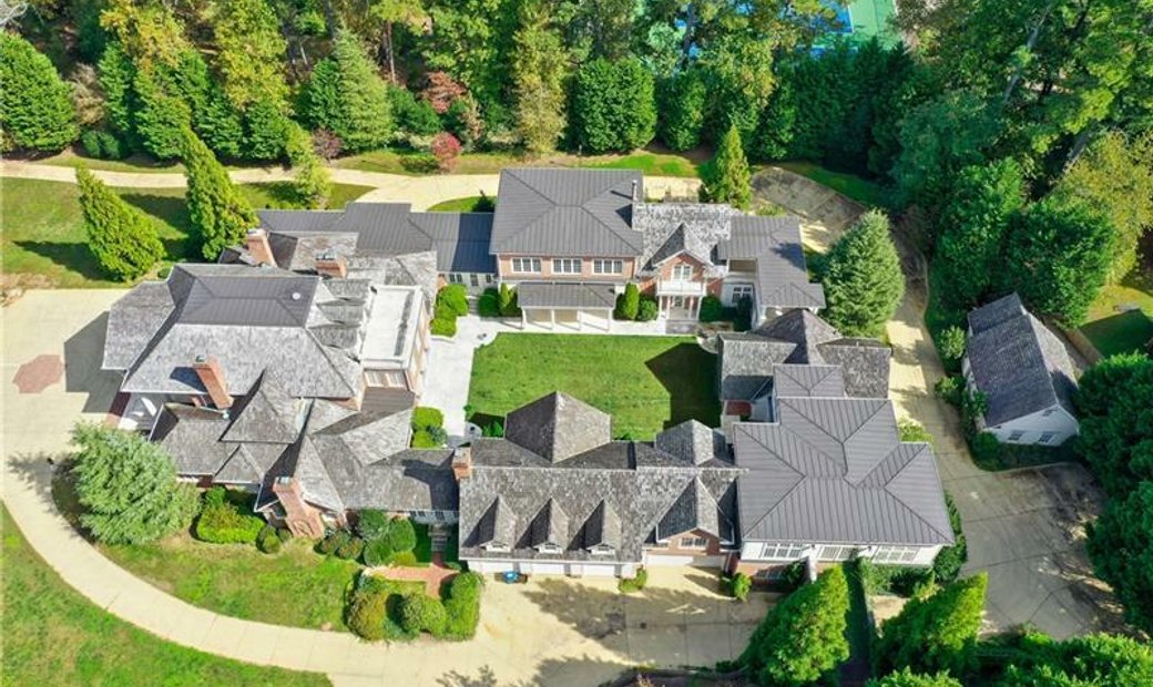 The Mc Pherson Mansion In Roswell, United States The Mc Pherson Mansion In Roswell, United States