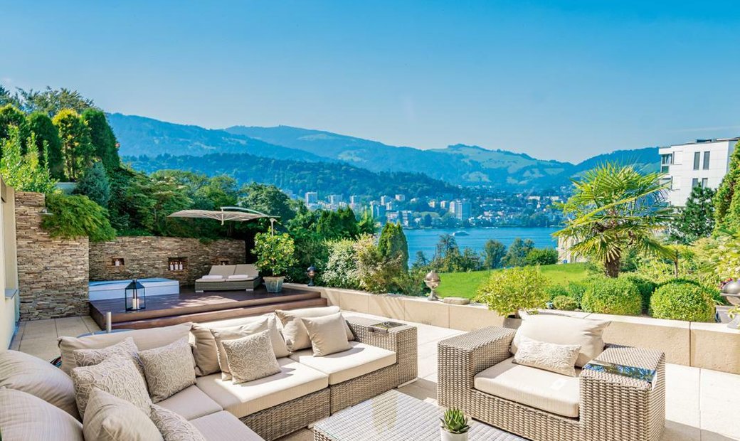 Luxury Apartment With Beautiful Lake View In Meggen, Lucerne