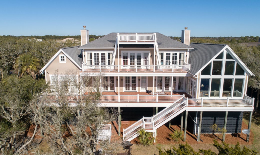 A Oceanfront Home In Edisto Island, South Carolina, United