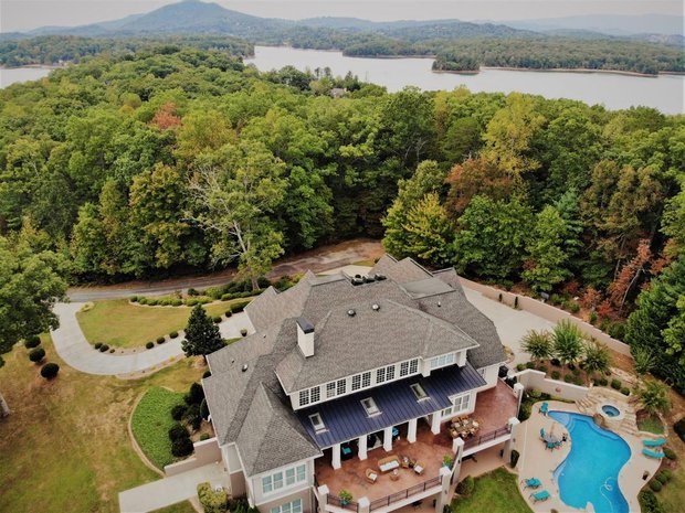 Luxury houses for sale in Hiawassee, Georgia  JamesEdition