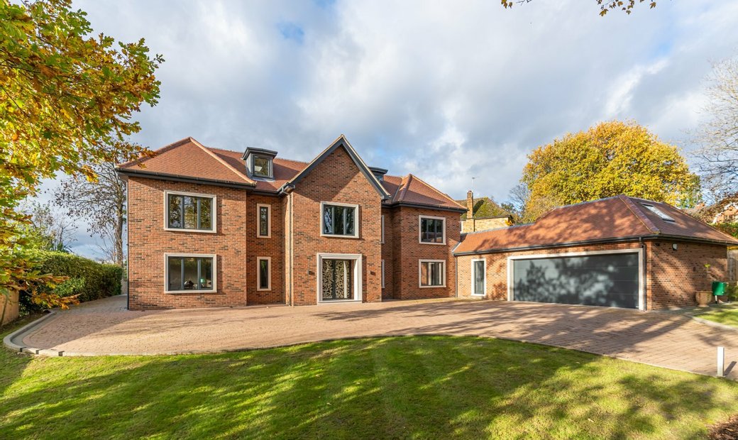 A Bespoke And Handsome In Chalfont Saint Peter, England, United Kingdom