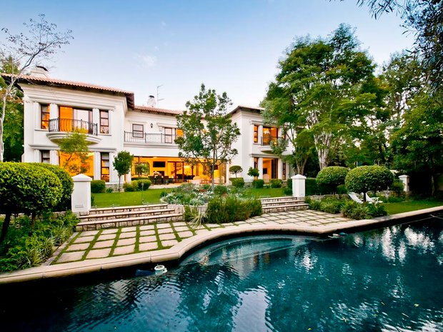 luxury-mansion-homes-for-sale-in-sandton-gauteng-south-africa