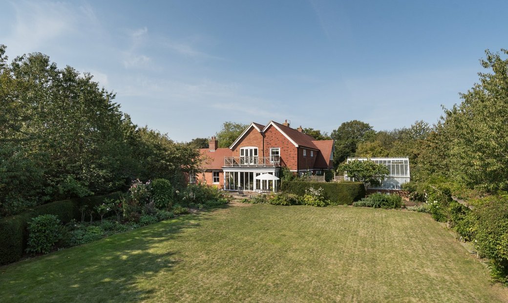 Flaxland Court Is A Superb In Garlinge Green, England, United Kingdom