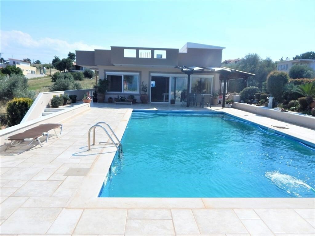 Villa 335 Sqm In Attica, Greece In Attica, Greece For Sale (10551568)