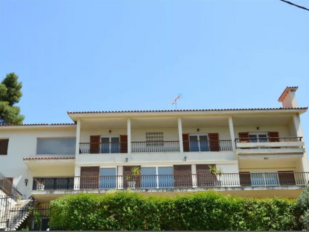Detached House 600 Sqm In Athens, Greece In Athens, Greece For Sale