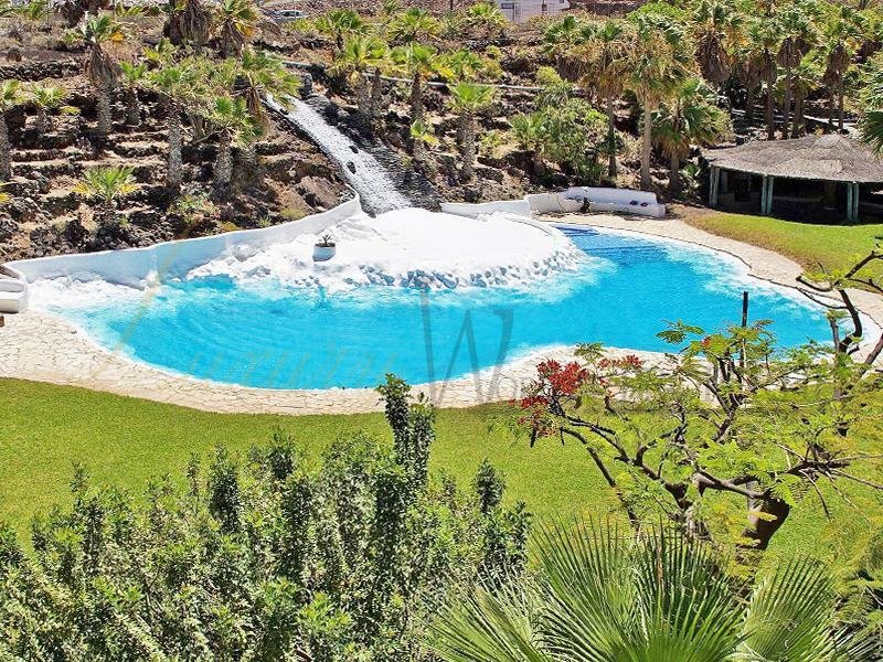 Villa in San Miguel de Abona, Canary Islands, Spain 3 - 11374144