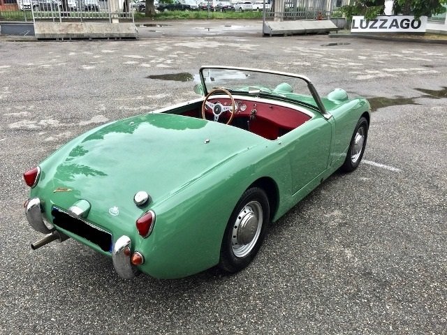 Cabriolet in San Gervasio Bresciano, Lombardy, Italy 4 - 11378073