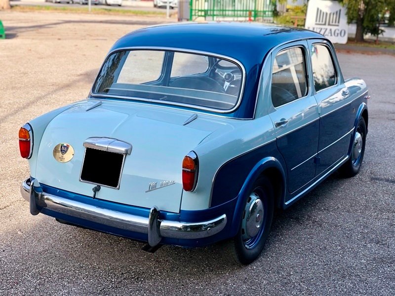 Sedan in San Gervasio Bresciano, Lombardy, Italy 4 - 11378825