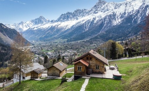 House in Les Houches, Auvergne-Rhône-Alpes, France 1