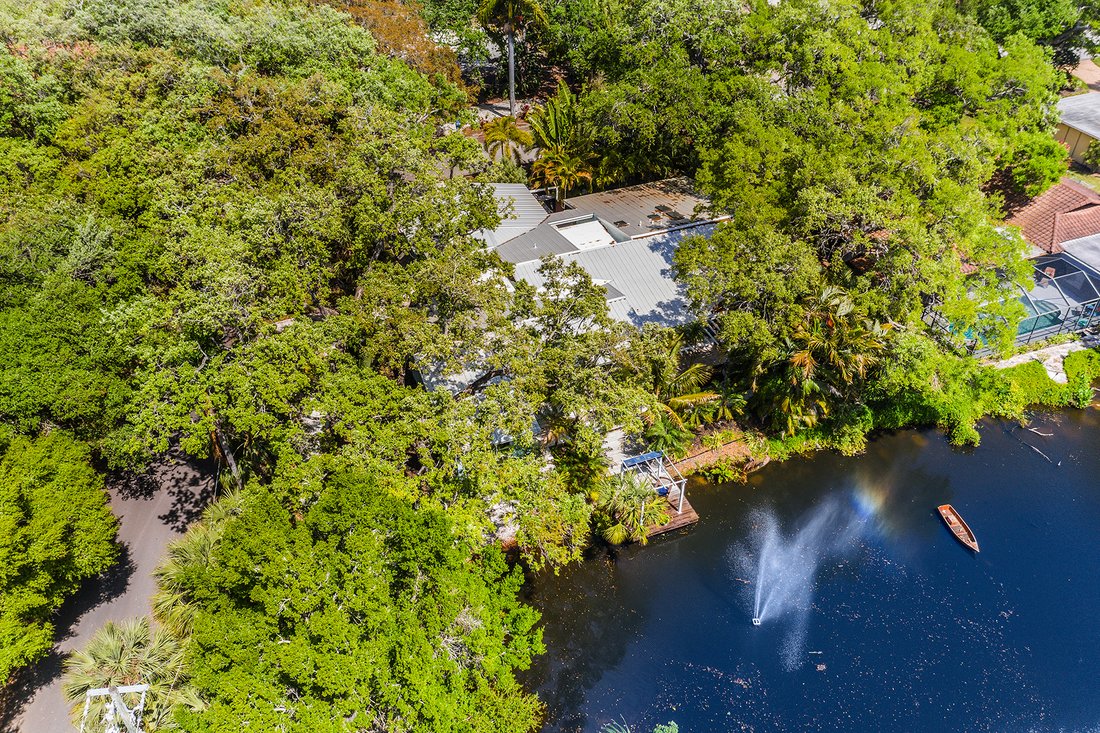 House in Sarasota, Florida, United States 2 - 11378310