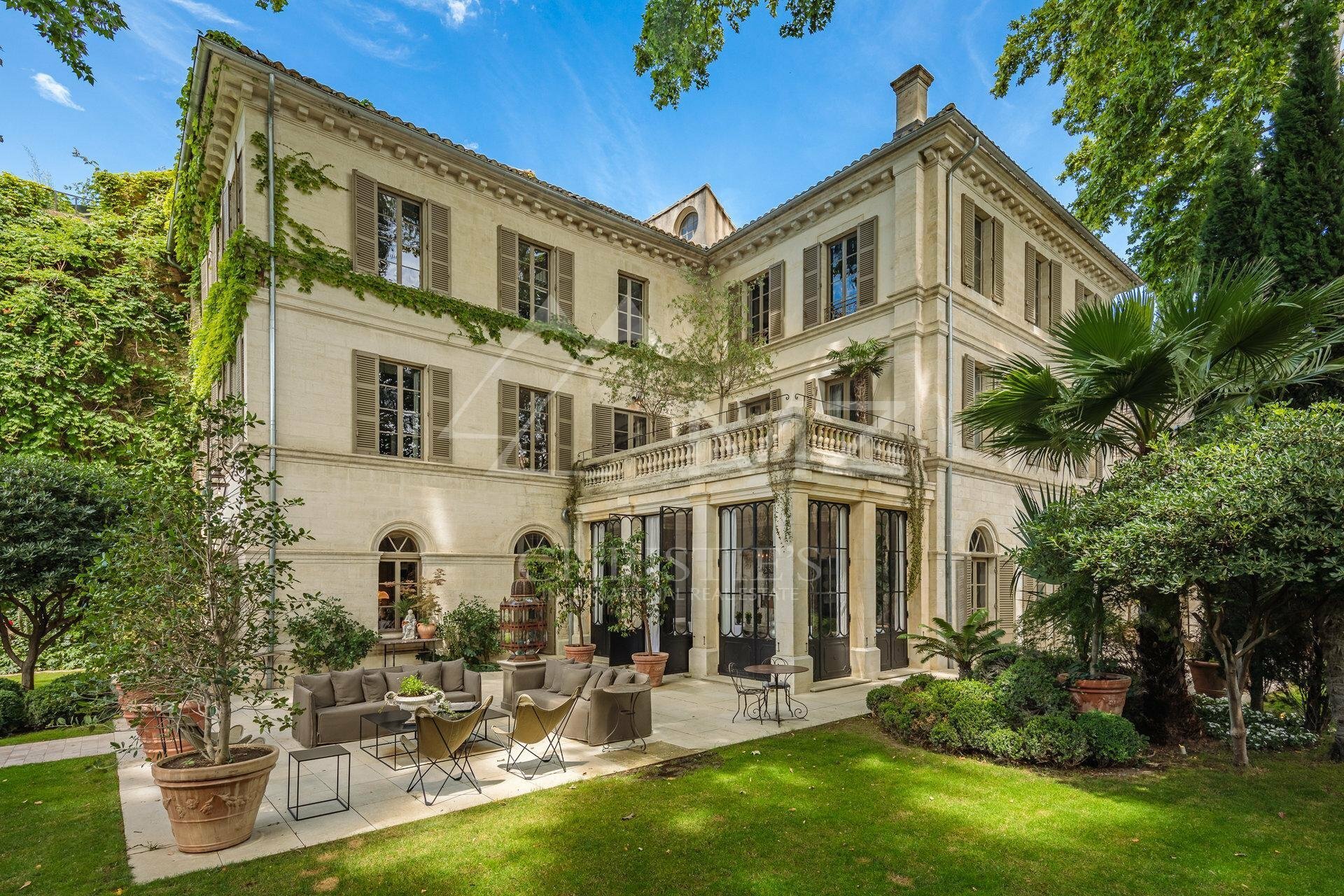 avignon-splendid-maison-de-in-avignon-provence-alpes-c-te-d-azur-france-for-sale-11384361