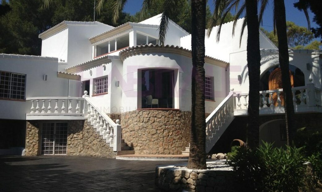 Chalet 6 Bedrooms Sale Jávea / Xàbia In Xàbia, Valencian Community