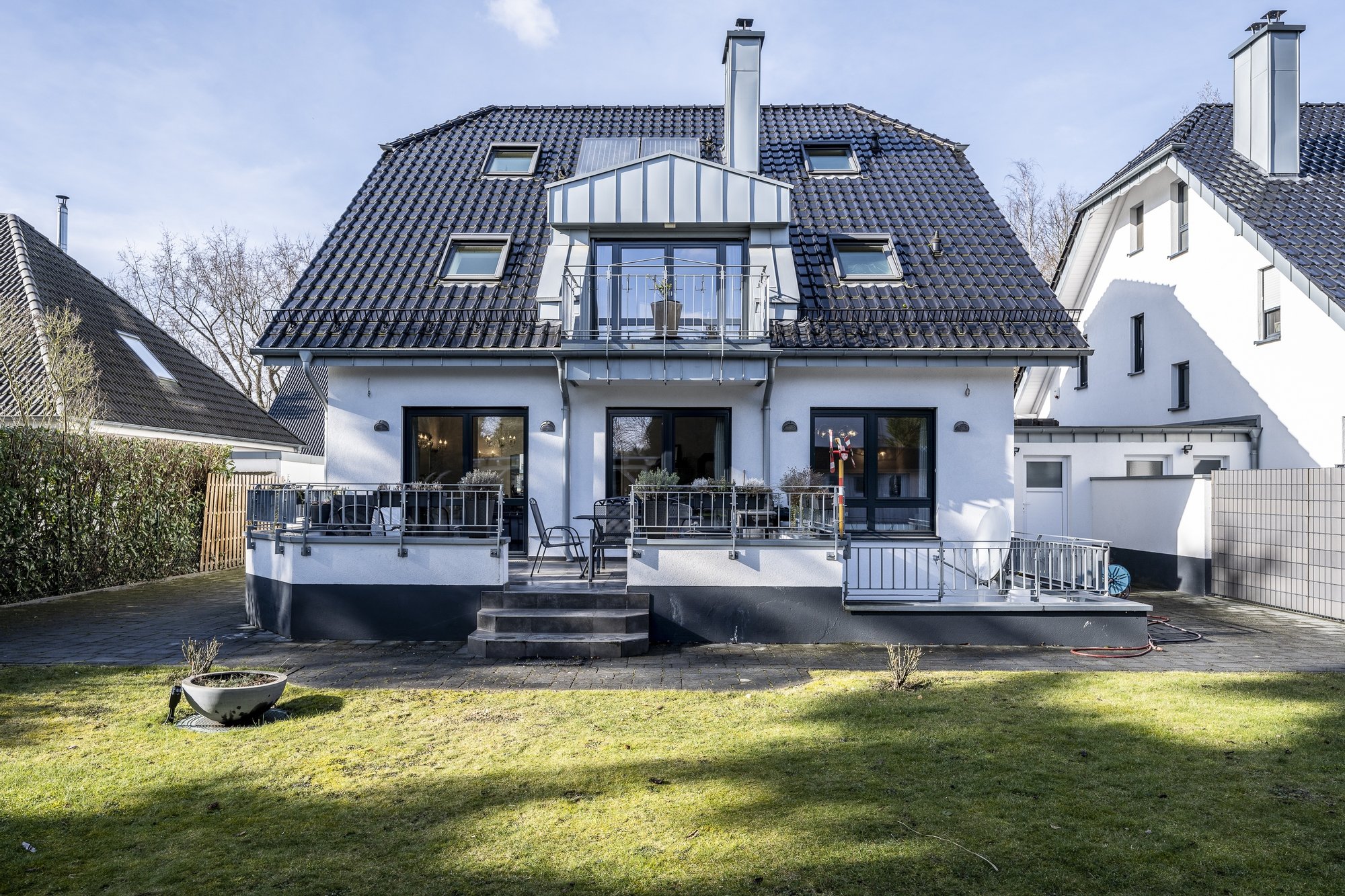 exclusive-detached-house-with-in-m-ngersdorf-north-rhine-westphalia