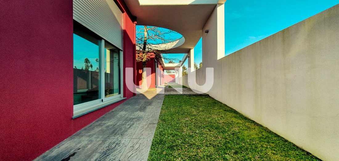 House in Povoa de Varzim, Beiriz e Argivai, Porto District, Portugal 5 - 11385614