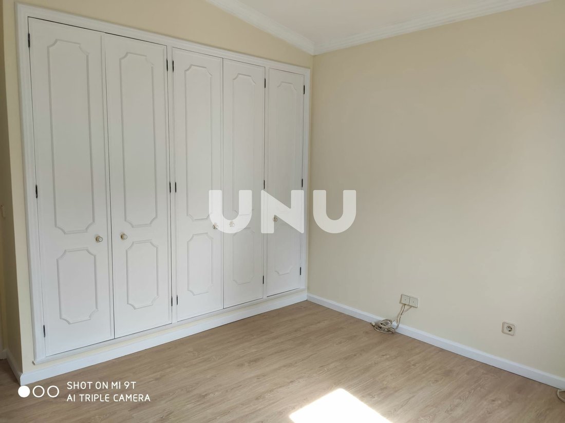 House in Lordelo do Ouro e Massarelos, Porto District, Portugal 4 - 11385618