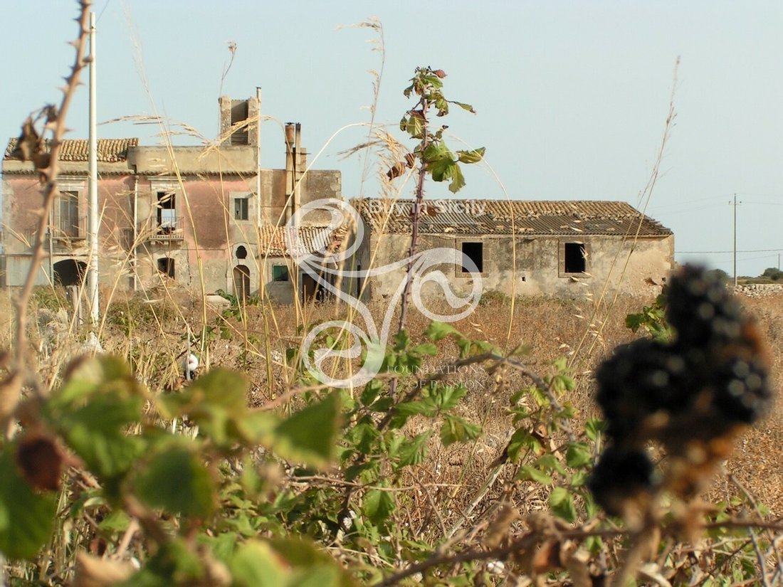 Villa in Fontane Bianche, Sicily, Italy 1 - 11387084