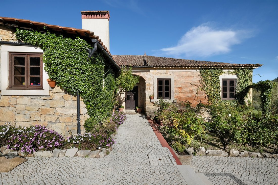 Farm, 8 Bedrooms, For Sale In Ourém, Santarém District, Portugal For Sale (11390061)