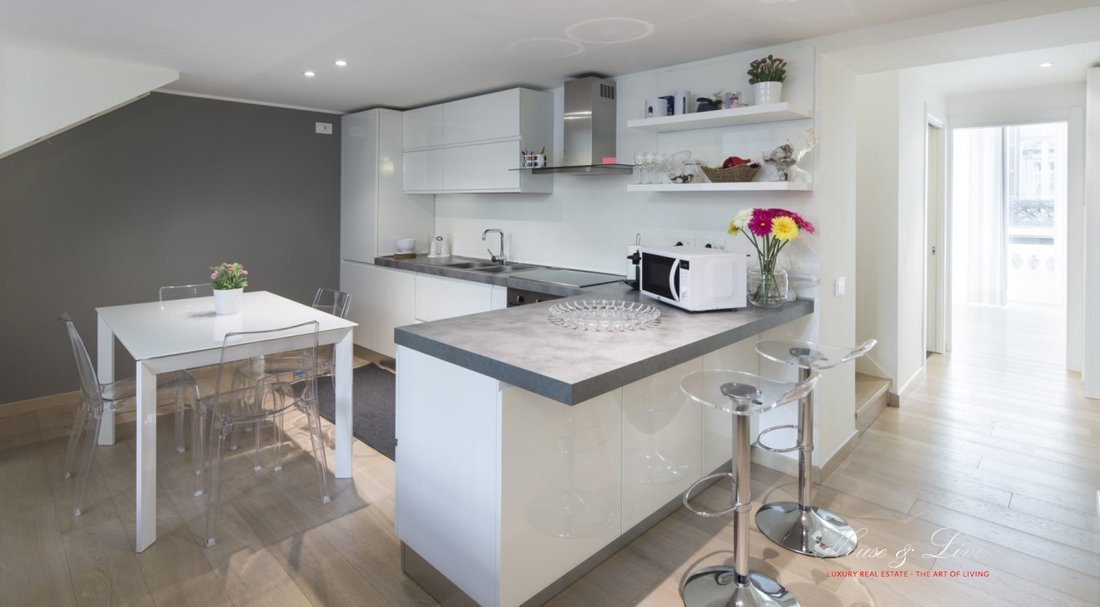Apartment in Center, Turin, Piedmont 4 - 11387983