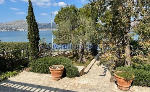 Villa in Zedno, Split-Dalmatia County, Croatia 1