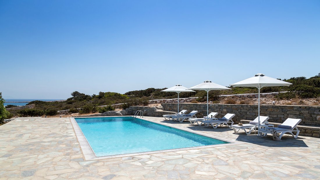 Villa in Paros, Aegean, Greece 1 - 11397476