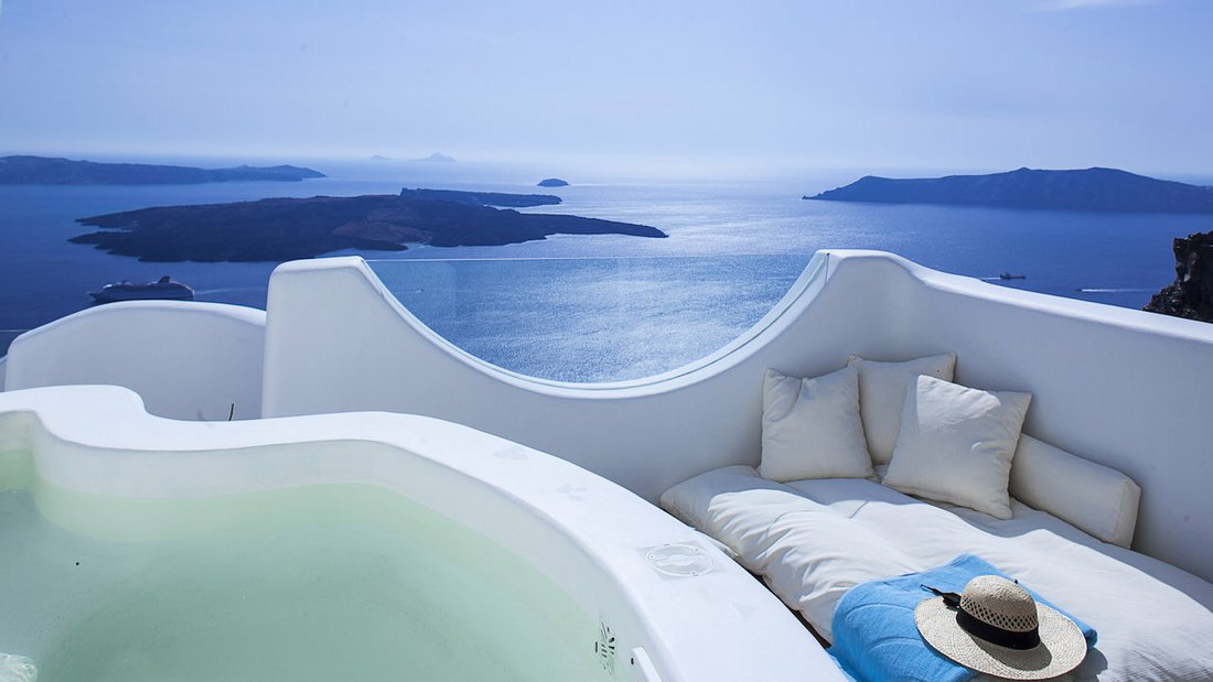 Villa in Thira, Aegean, Greece 2 - 11397504