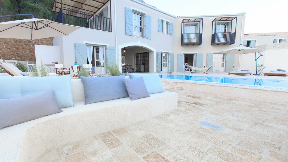 Villa in Corfu, Peloponnese, Western Greece and the Ionian, Greece 2 - 11397519