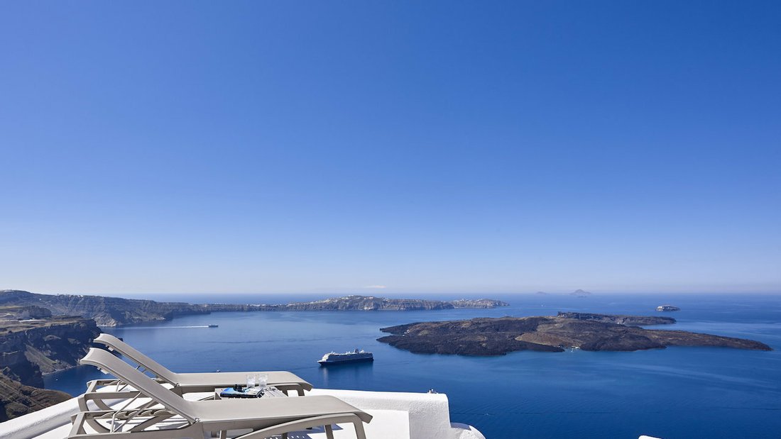 Villa in Thira, Aegean, Greece 3 - 11397599