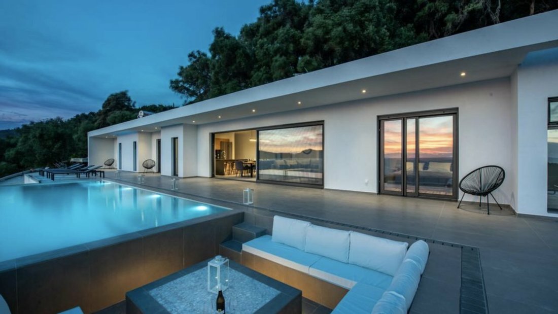 Villa in Corfu, Peloponnese, Western Greece and the Ionian, Greece 3 - 11397473