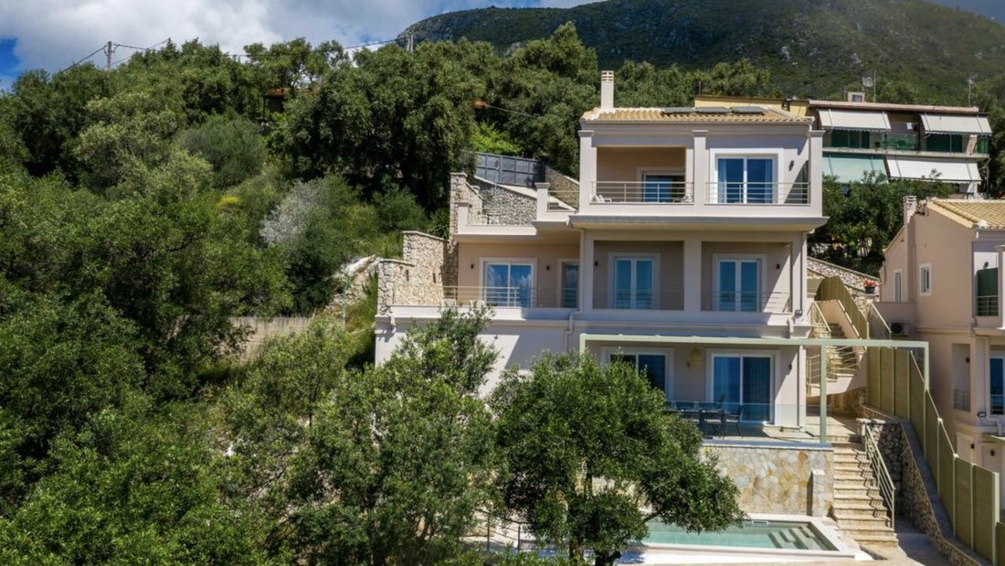 Villa in Corfu, Peloponnese, Western Greece and the Ionian, Greece 3 - 11397521