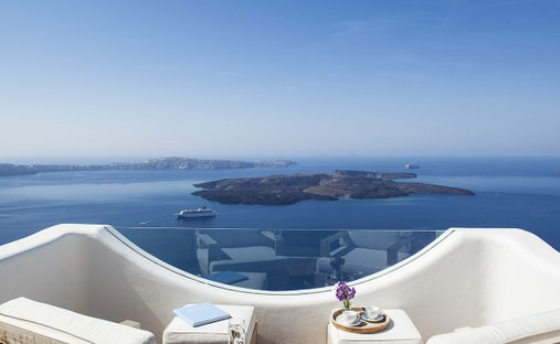 Villa in Thira, Aegean, Greece 1