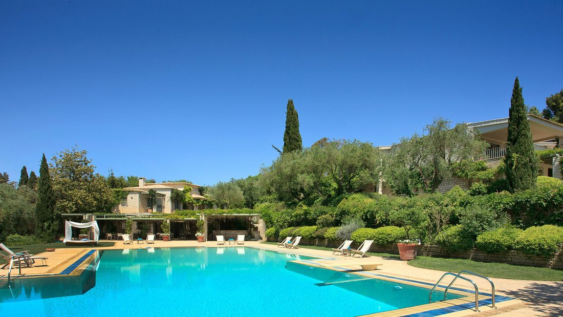 Villa in Corfu, Peloponnese, Western Greece and the Ionian, Greece 2 - 11397212