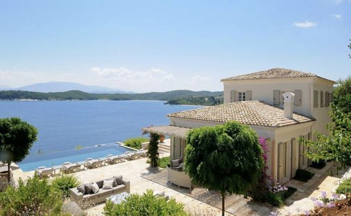 Villa in Kassopaia, Peloponnese, Western Greece and the Ionian, Greece 1