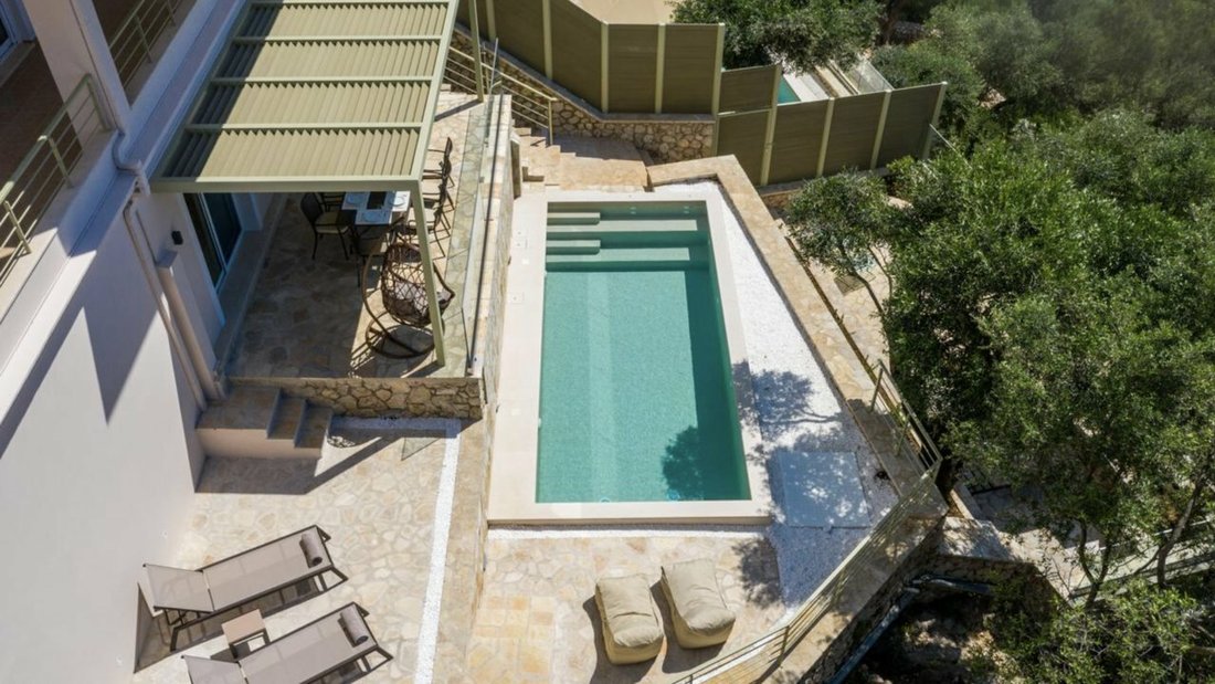 Villa in Corfu, Peloponnese, Western Greece and the Ionian, Greece 2 - 11397521