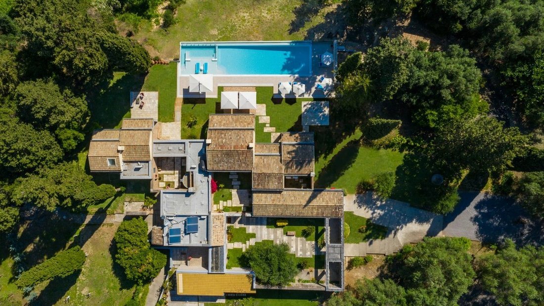 Villa in Corfu, Peloponnese, Western Greece and the Ionian, Greece 1 - 11397462