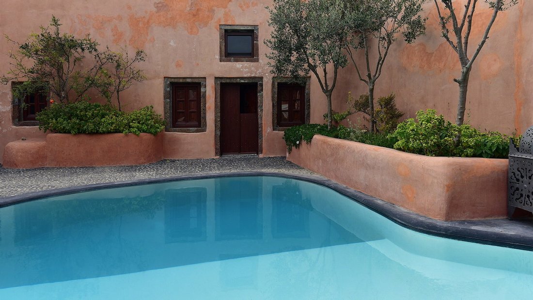 Villa in Thira, Aegean, Greece 2 - 11397634