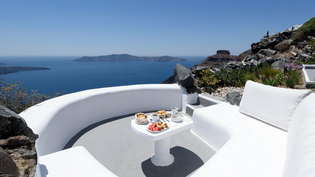 Villa in Thira, Aegean, Greece 2 - 11397638