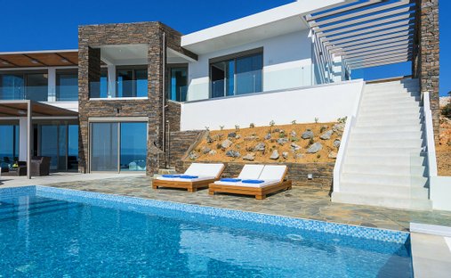 Villa in Crete, Greece 1